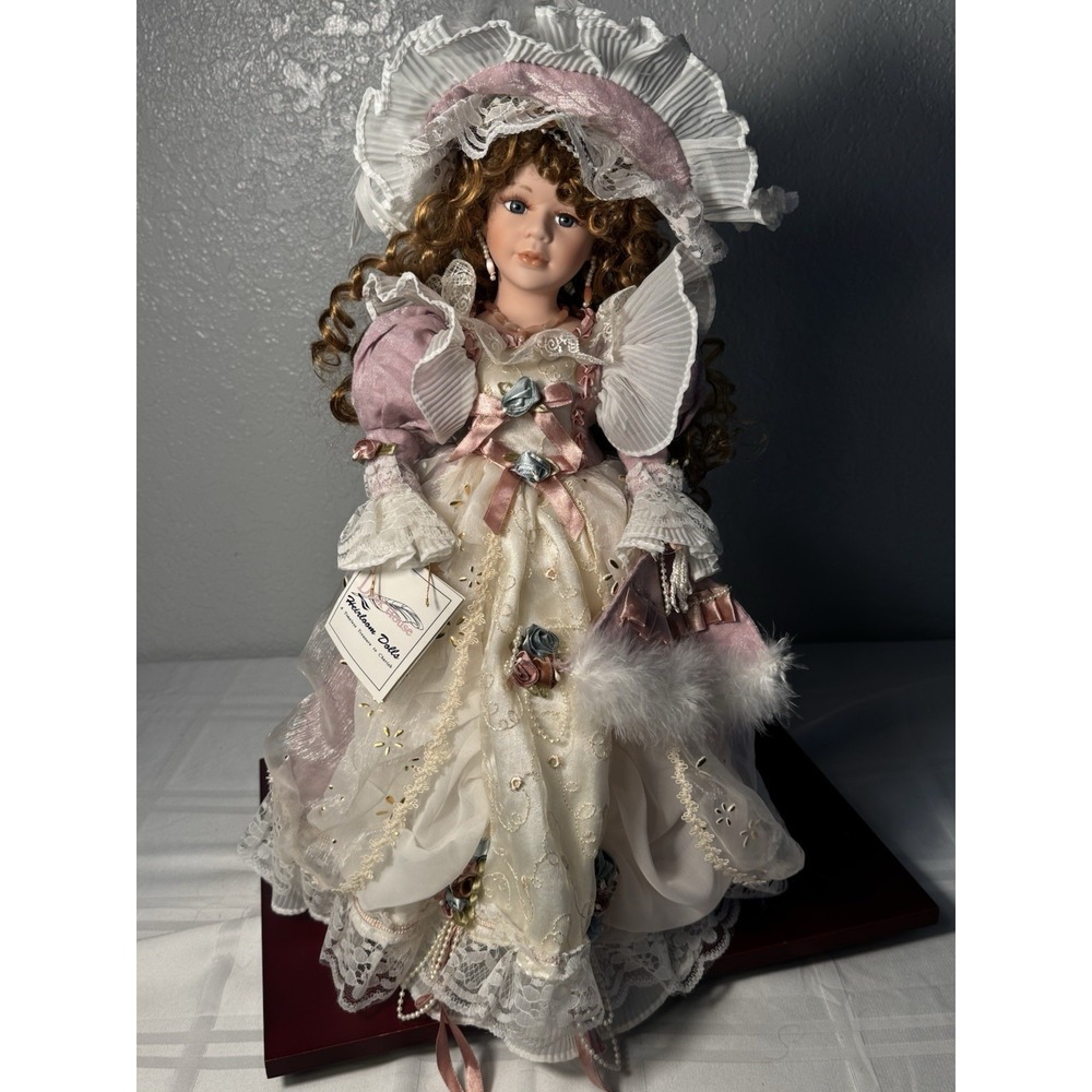 Duck House Heirloom Porcelain Doll Blonde Curly Hair Hat & Parasol